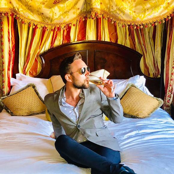 Meet your Posher, Shawn - Picture 1 of 1